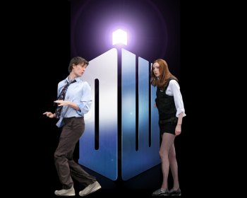 PC Amy chases the new Doctor wallpaper